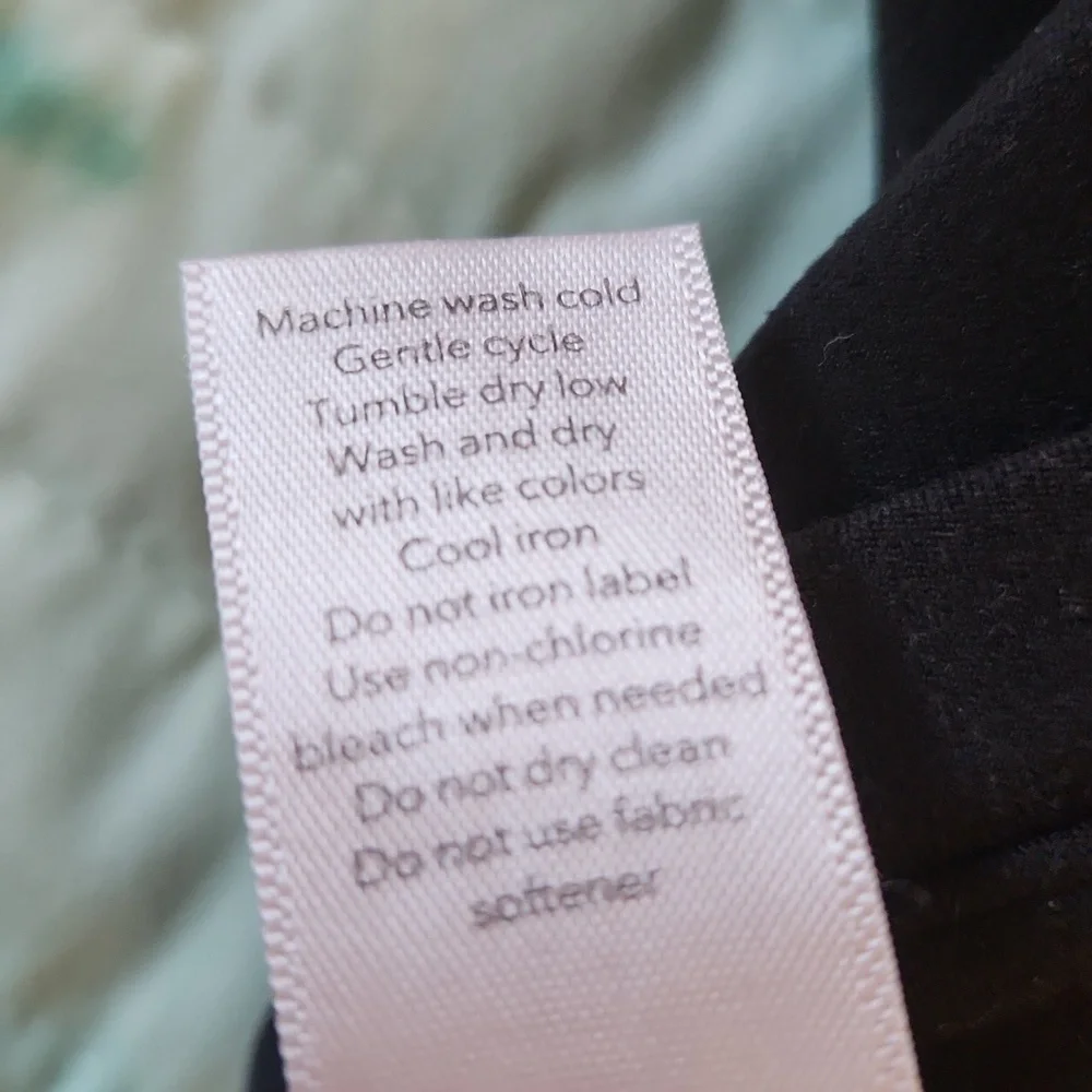 Athleta Vitality Stash pocket 7/8 Tight In POWERVITA - Picture 5 of 11